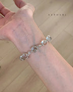 ClearWhiteCrystalBraceletforClarity_Elegance_DailyRadiance_Aetherj3