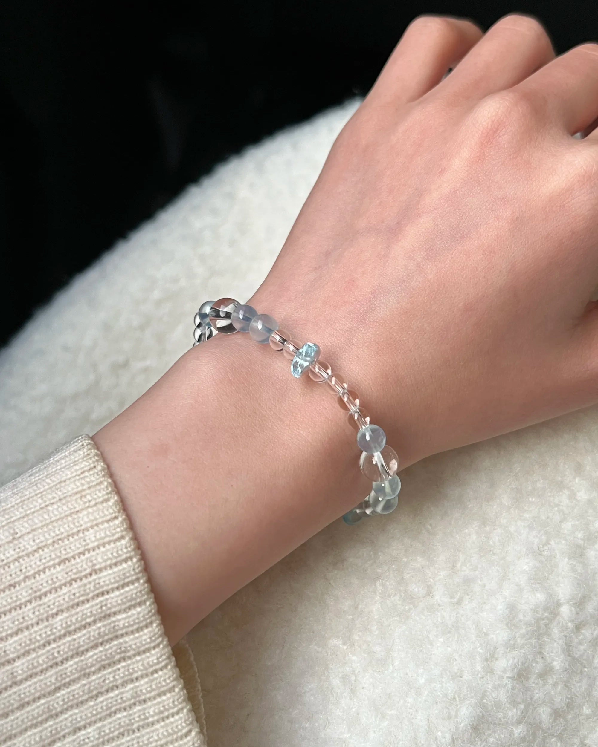 Natural Aquamarine & Clear Quartz Bracelet for Calm, Clarity & Everyday Elegance