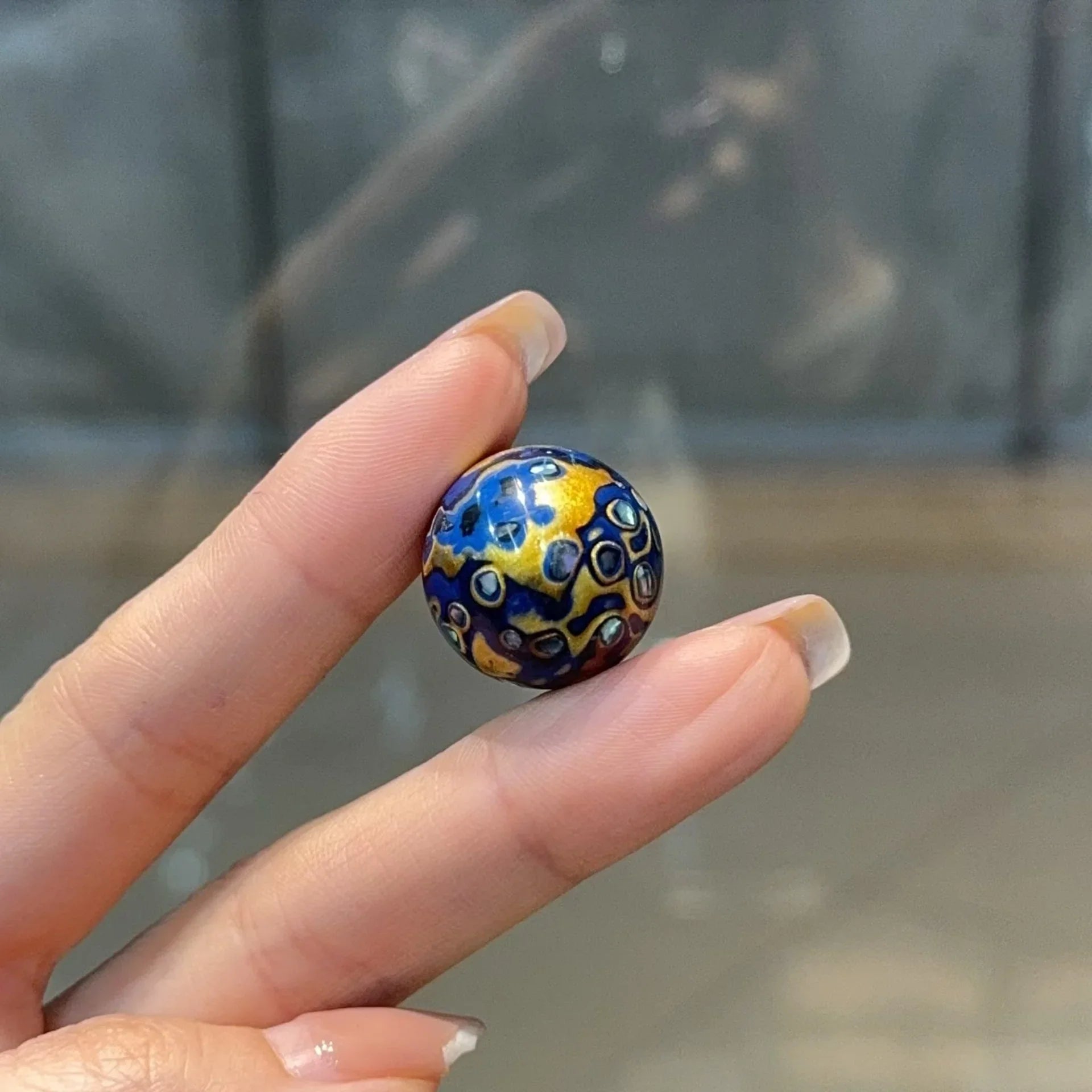 Mother-of-Pearl Lacquer Beads