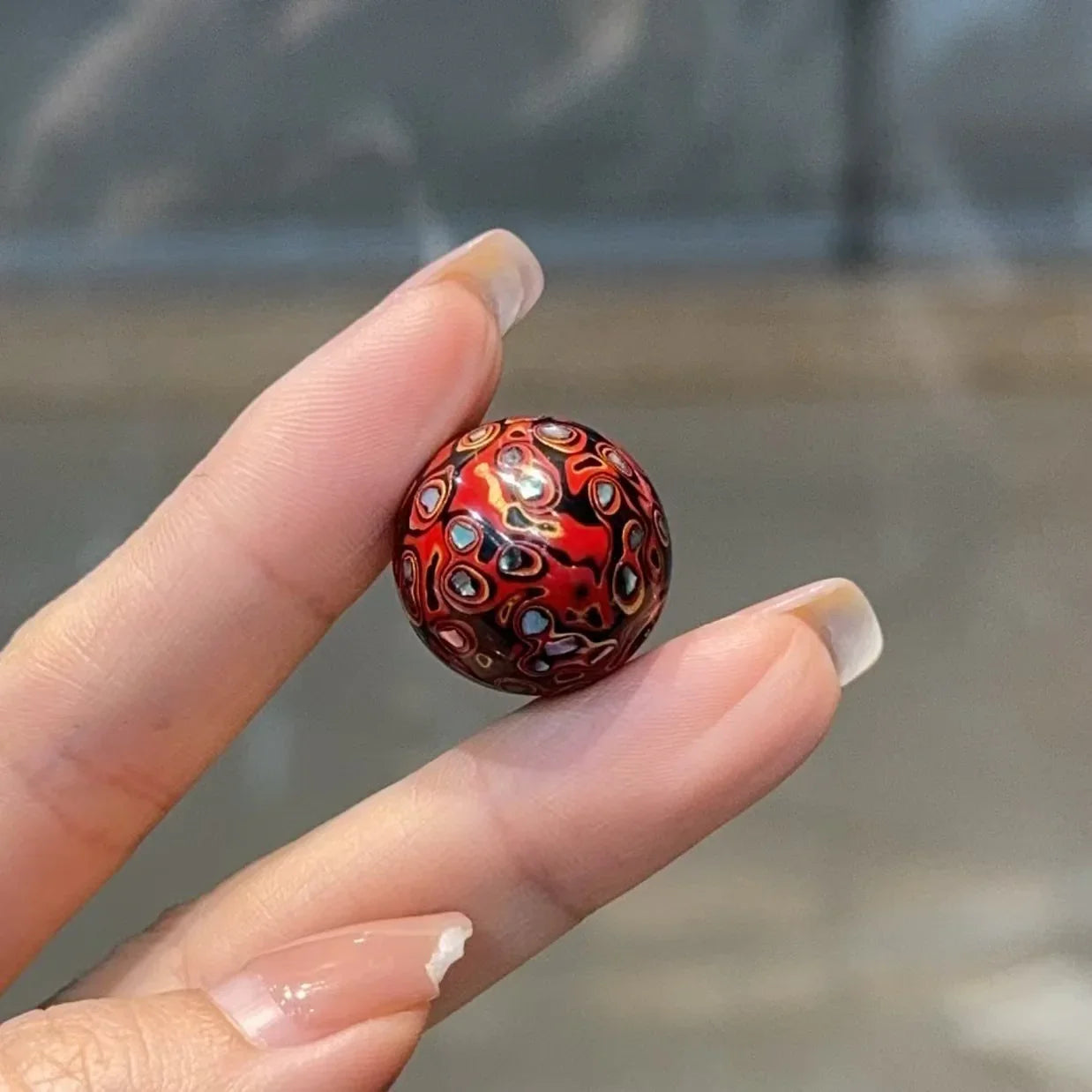 Mother-of-Pearl Lacquer Beads